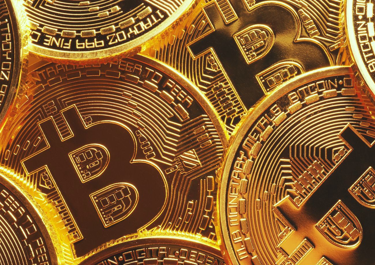 Should you invest in cryptocurrencies | UAE | Money Saving ...