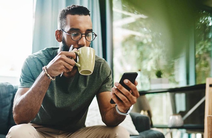 The pros and cons of Financial Advisors and Robo-Advisors-item